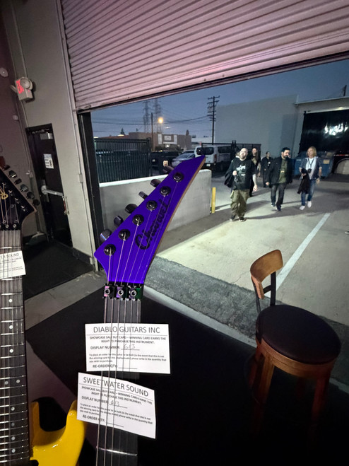 2026 USA CHARVEL  CUSTOM SHOP / SPECIAL EDITION DK24 DINKY \ PURPLE METALLIC