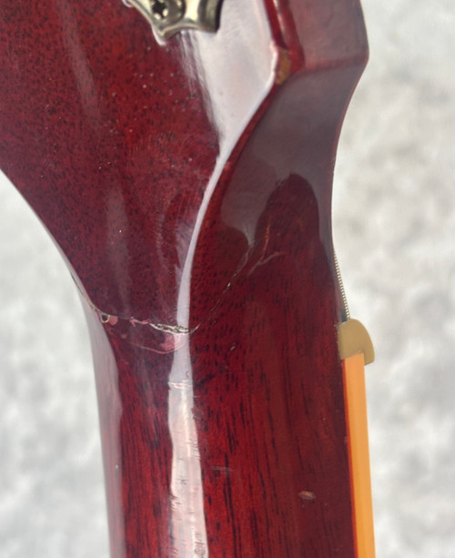 2004 USA Gibson Les Paul Standard electric guitar in cherry sunburst w/ case