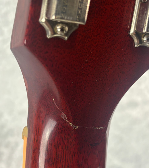 2004 USA Gibson Les Paul Standard electric guitar in cherry sunburst w/ case