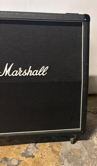 Marshall 1960A 4x12 guitar cab cabinet w/ casters