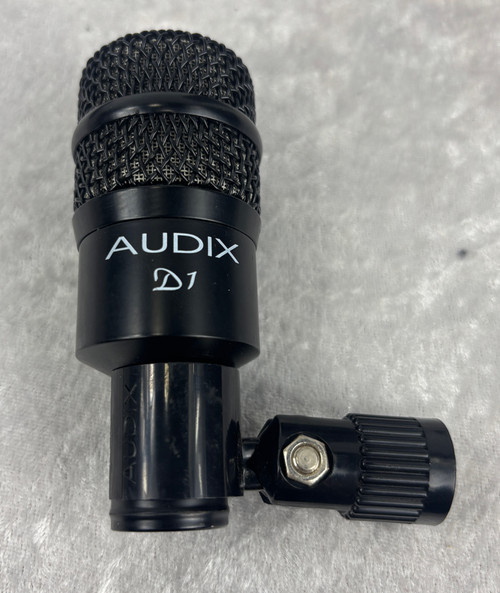 1990's USA made Audix D1 microphone with clip, bag and box C