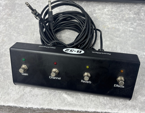 B-52 AT-100 all tube amp head with footswitch (brand new tubes) AT100