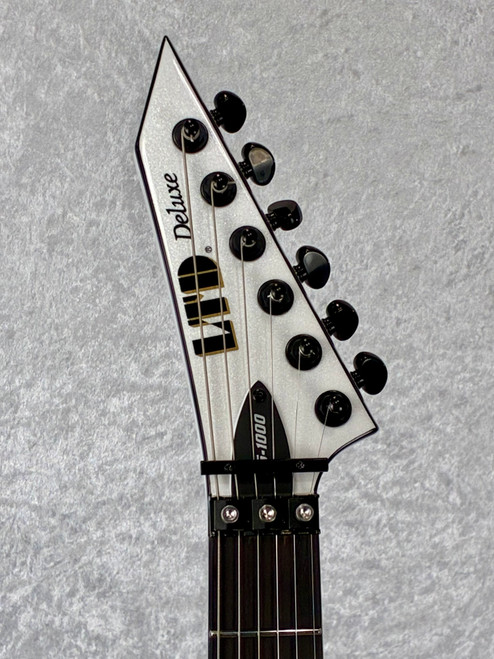 IN-STOCK - 2026 LTD DELUXE RANDOM STAR RS-1000 GUITAR / PEARL WHITE