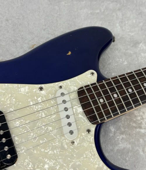 Squier Cyclone electric guitar in blue finish