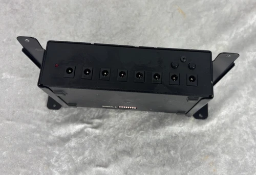 Voodoo Lab Pedal Power 2 Plus with cables and mounting bracket