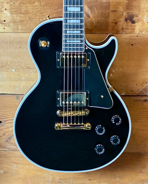 2025 USA Gibson Custom Shop Les Paul Custom in black finish with case