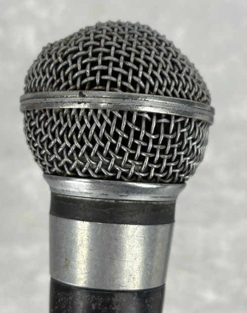 Lot of 2 1980's Shure SM-58 microphones mics
