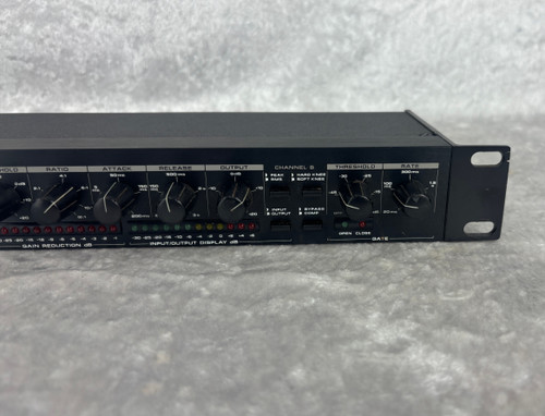 Alesis 3630 Dual Channel Compressor rack unit with power supply and box