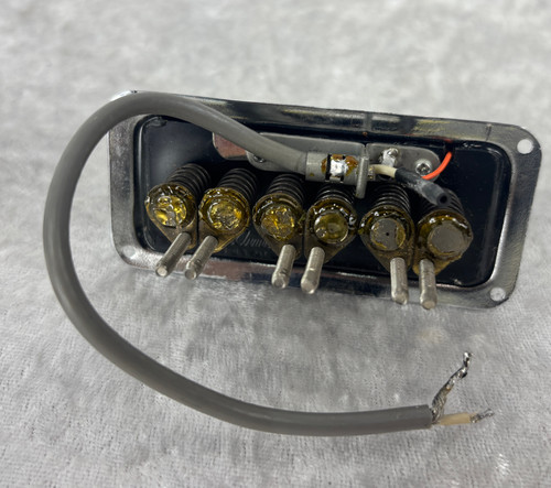 Lot of 4 vintage DeArmond Rowe Industries 2000 Dynasonic pickups (2 uninstalled)