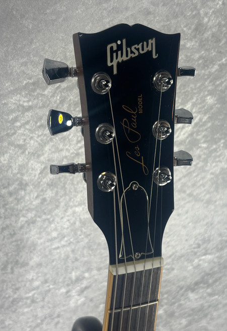 2010 USA Gibson Les Paul Traditional Pro guitar in vintage sunburst w/ case