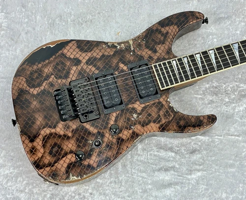 ***DEPOSIT ON***  USA JACKSON CUSTOM SHOP - DK1 DINKY GUITAR - ROASTED RATTLER - SNAKESKIN RELIC