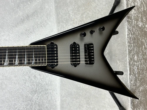 IN-STOCK! USA JACKSON CUSTOM SHOP SPECIAL EDITION KV7 KING V 7 STRING \  SILVERBURST
