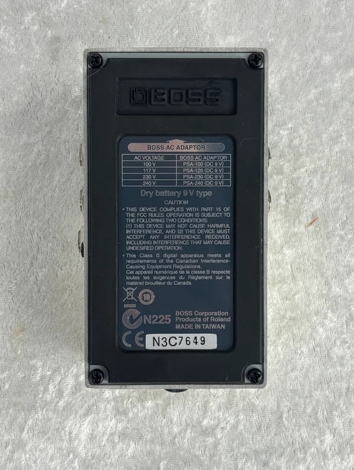 Boss DD-7 Delay pedal