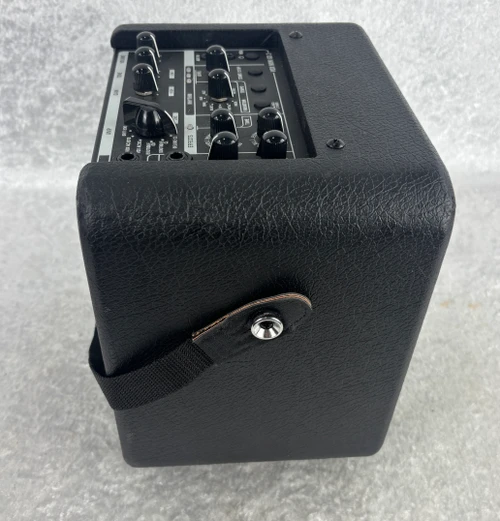 Vox Mini Go 3 portable modeling combo amp with power