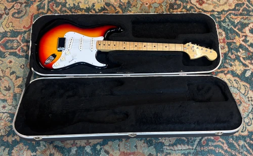 Vintage 1970's MIJ Hohner Strat Stratocaster Style electric guitar with case