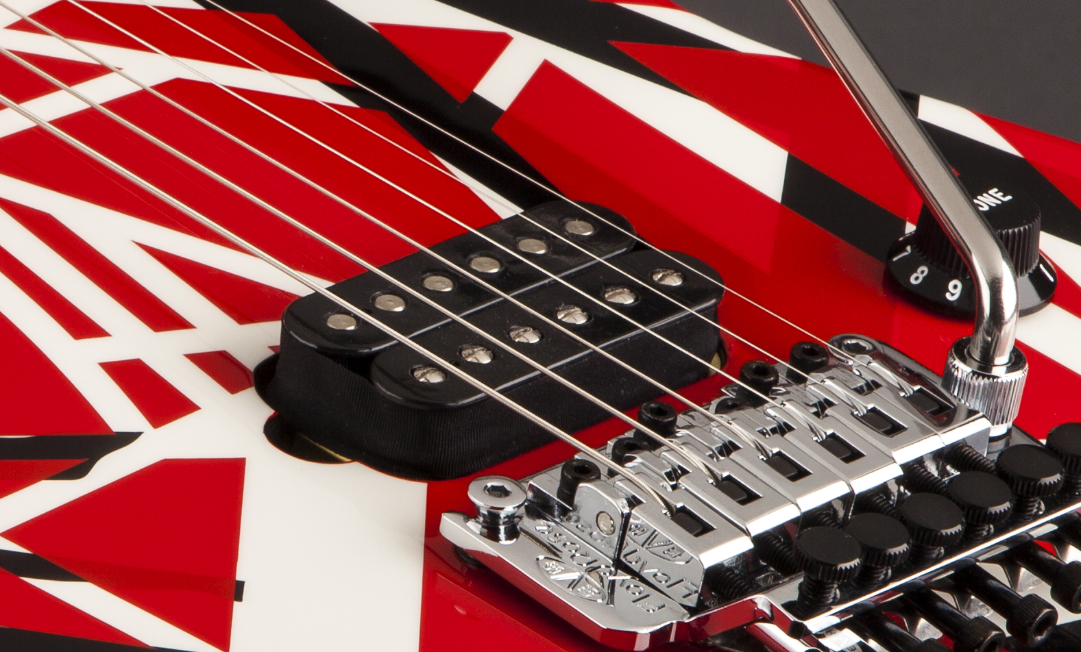 依頼者専用EVH Striped Red with Black Stripe EVH Striped Series (Red with Black Stripes) ｜イケベ楽器店