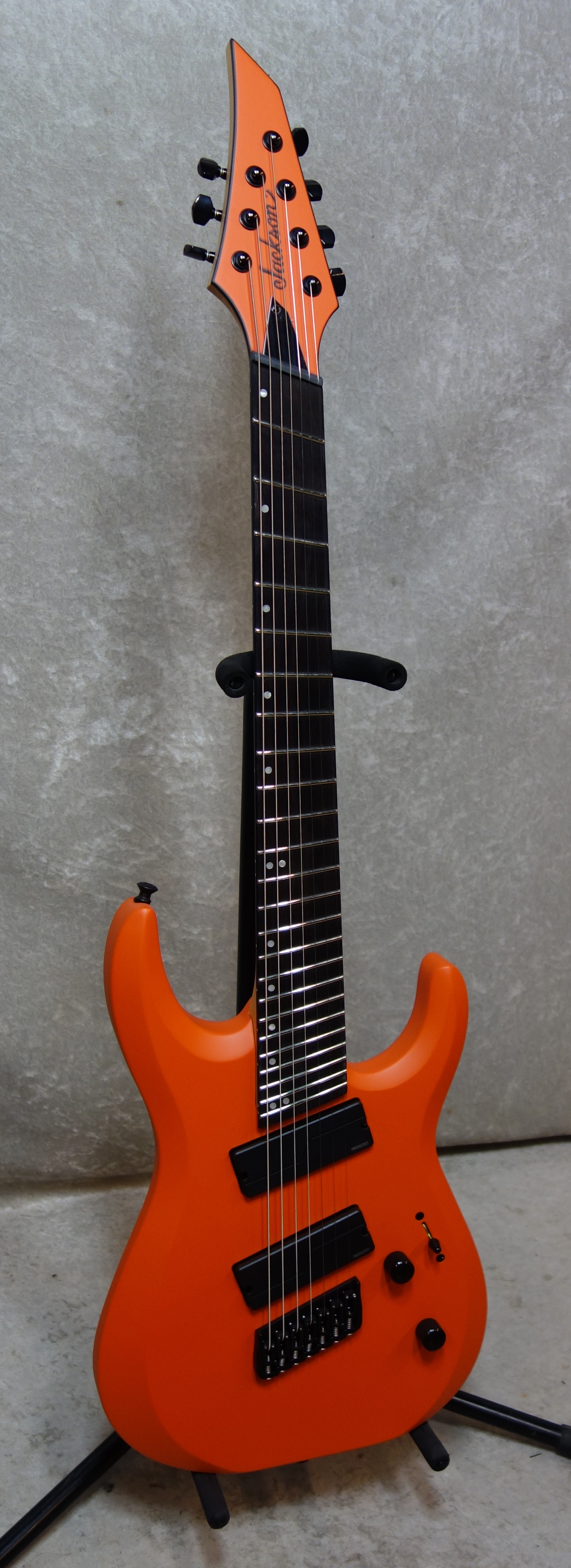 Jackson Pro Plus Series DK Modern HT7 MS Satin Orange Crush-