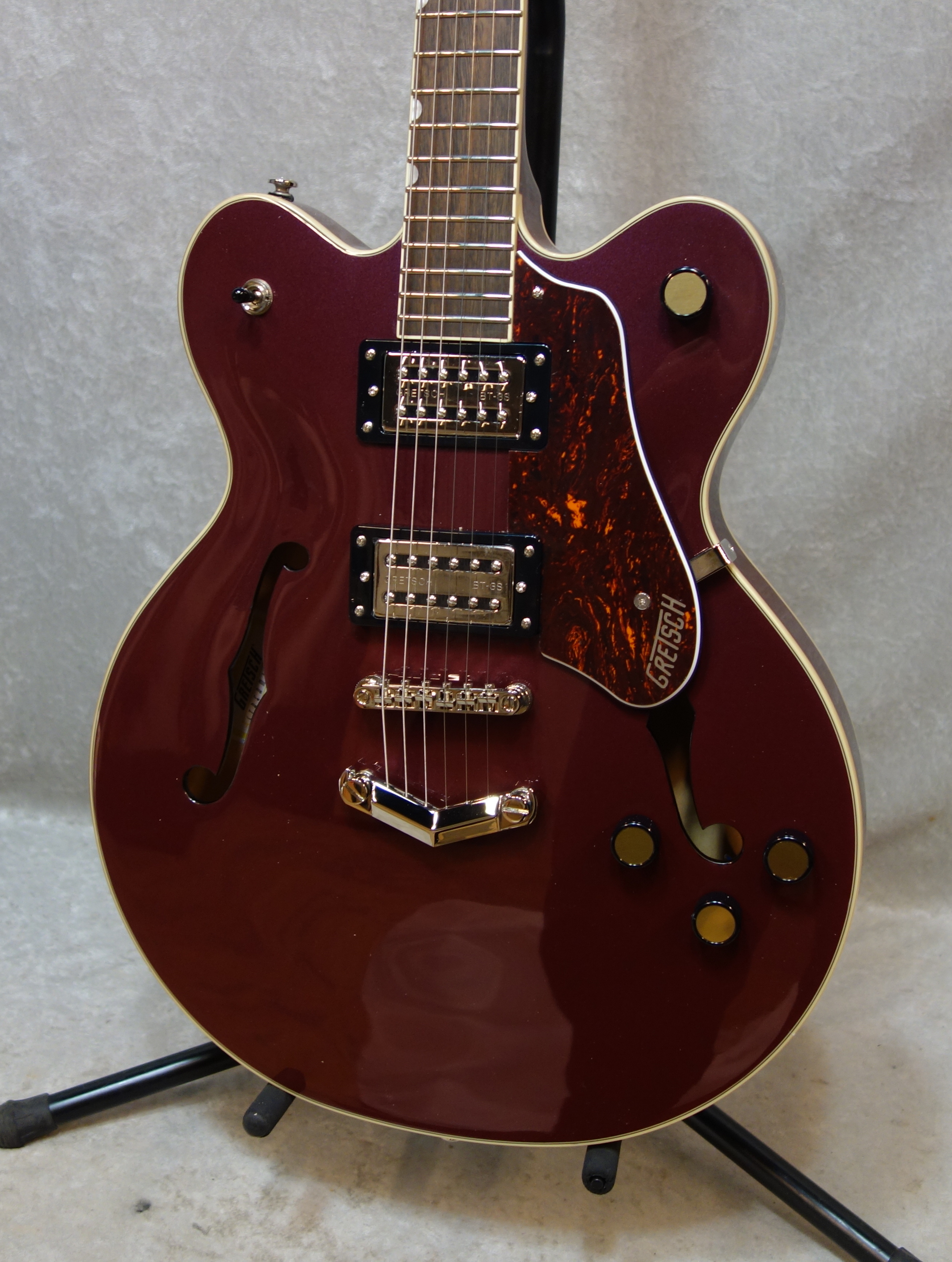 In Stock! 2023 Gretsch G2622 Streamliner Center Block guitar in Burnt  Orchid fin