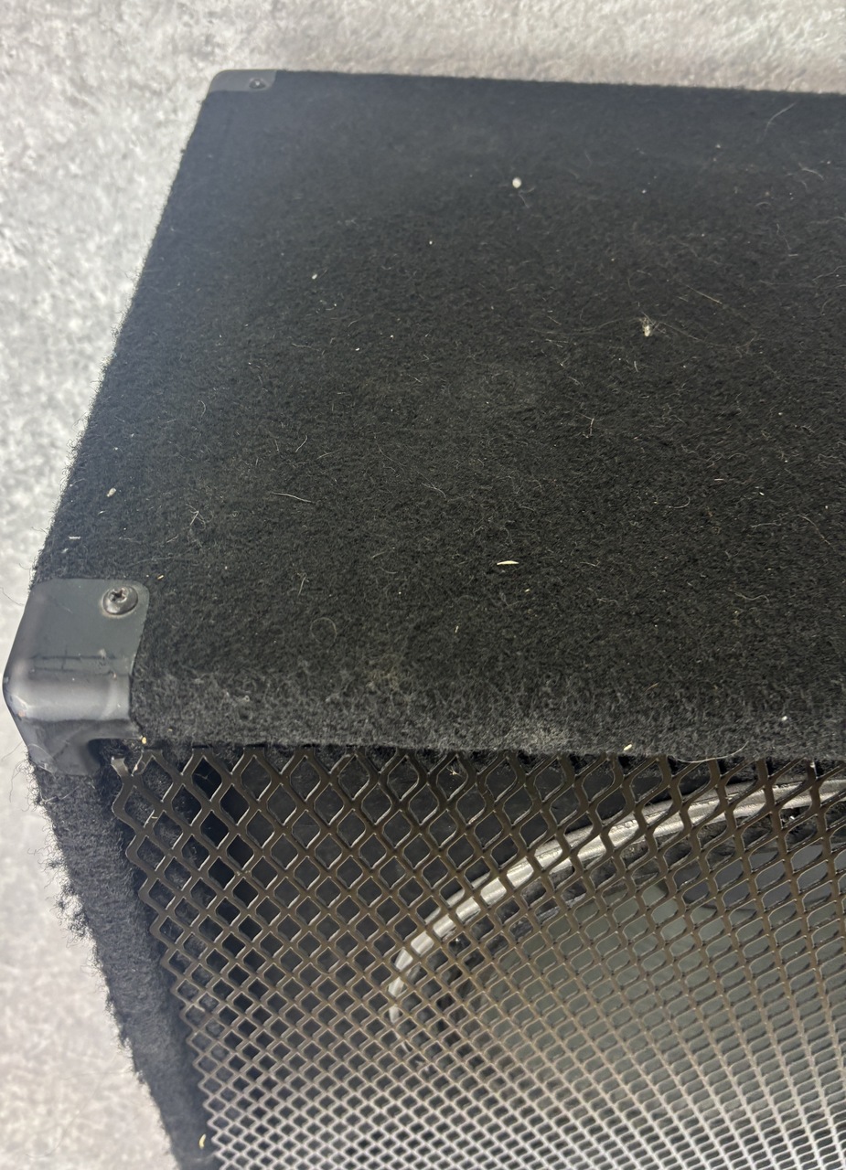 Peavey 115BX BW 1x15 bass speaker cab - Capitol Guitars