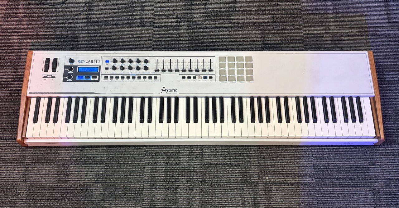 Arturia Keylab 88 Midi Controller - Capitol Guitars