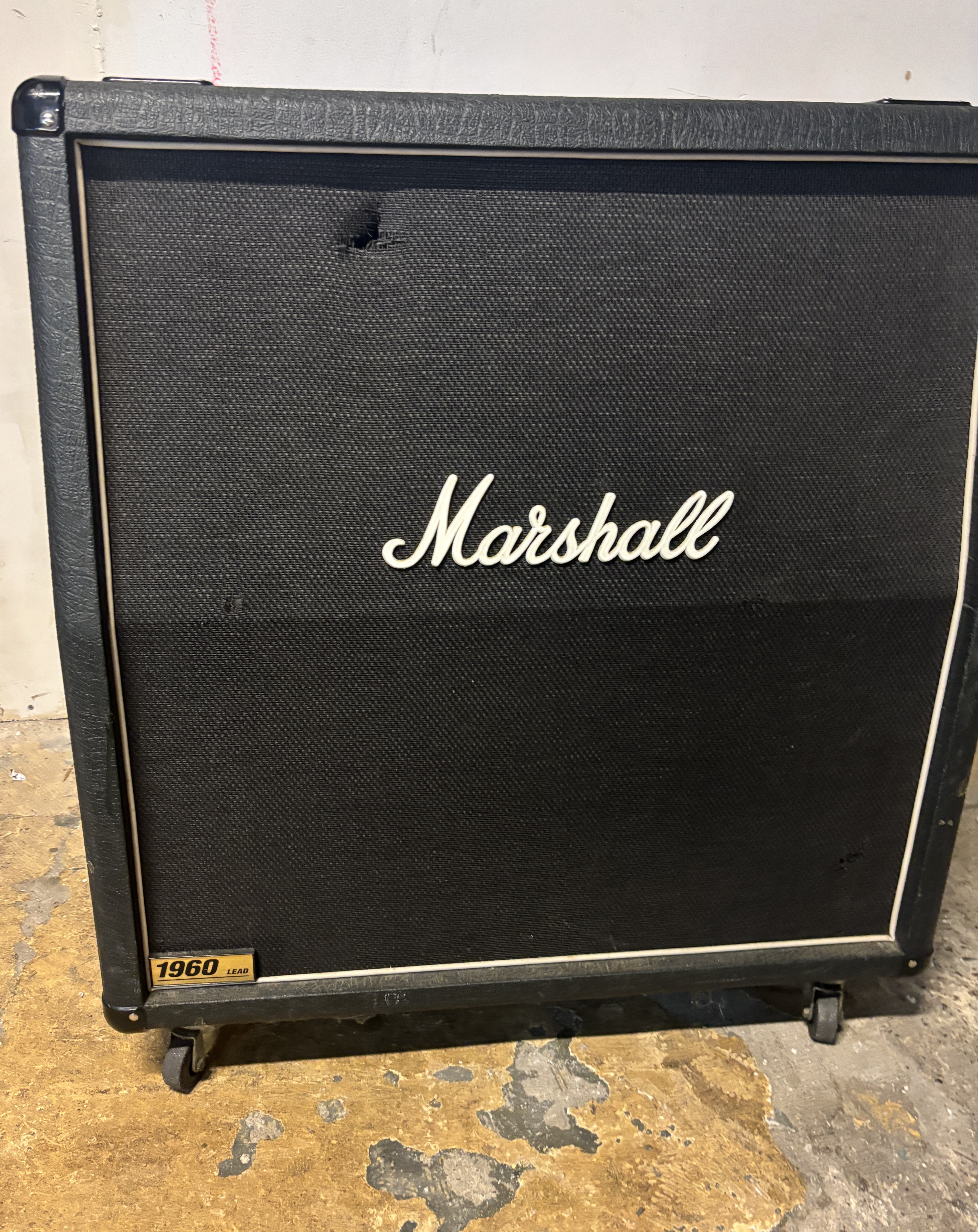 Marshall 1960A 4x12 guitar cab cabinet w/ casters - Capitol Guitars