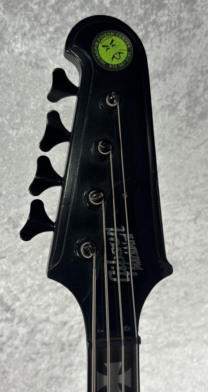 2001 USA Gibson Blackbird Nikki Sixx Signature bass guitar with