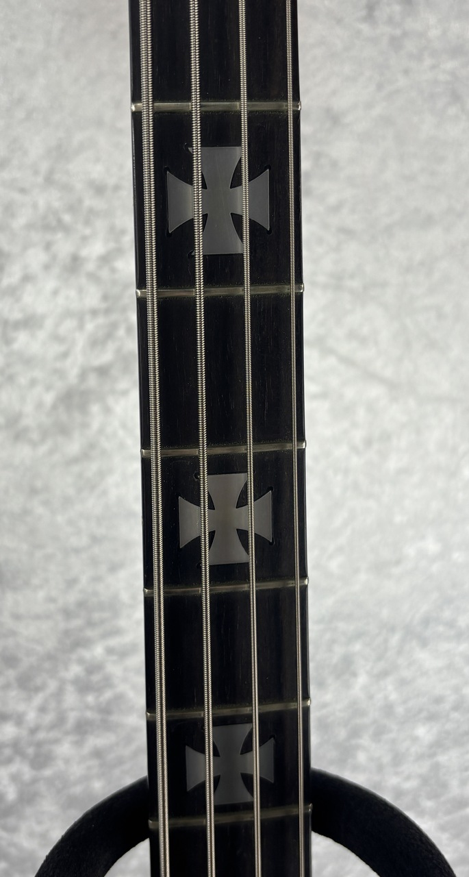 2001 USA Gibson Blackbird Nikki Sixx Signature bass guitar with