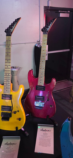 2026 USA JACKSON CUSTOM SHOP / SPECIAL EDITION DINKY  RED SPARKLE