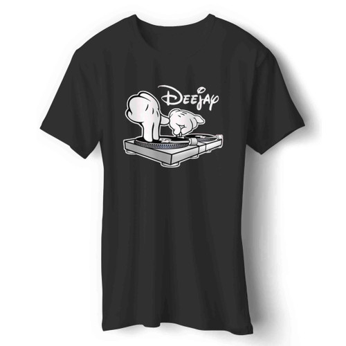 dee jay machine Man's T-Shirt
