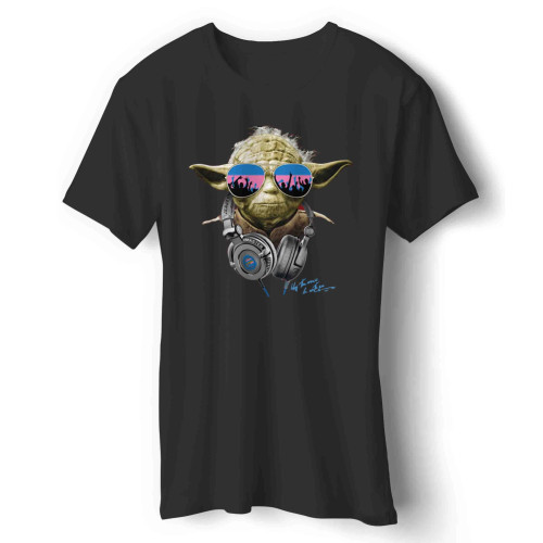 Star Wars Master Yoda May The Music Be With You Man's T-Shirt