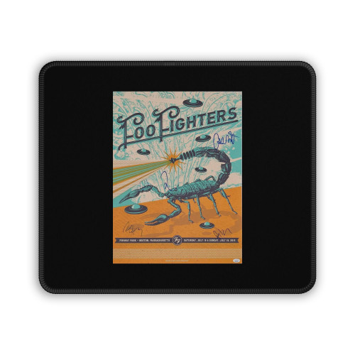 Foo Fighters Taylor Hawkins Dave Grohl Pat Nate & Chris Signed Boston Mouse Pad