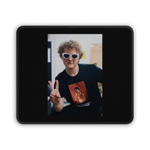Lewis Capaldi Breaking The Internet Classic Mouse Pad