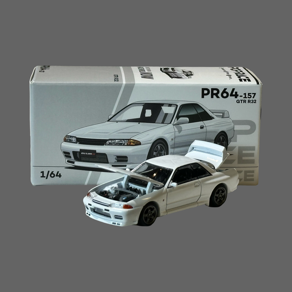 PR64 NISSAN SKYLINE GT-R R32 WHITE