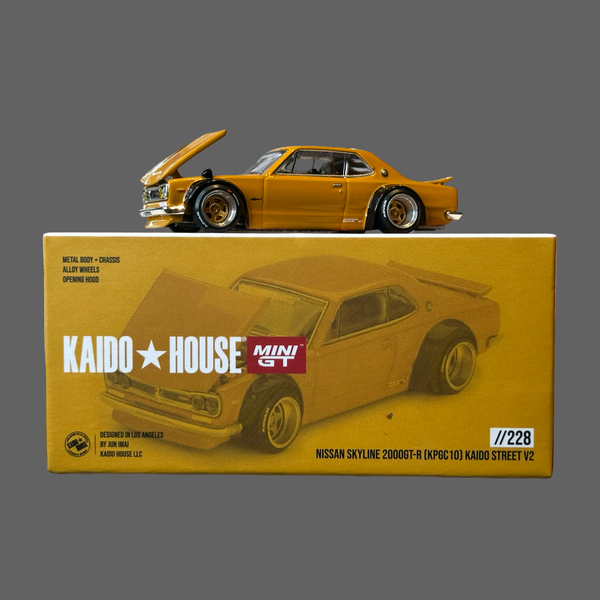 KH NISSAN SKYLINE 2000GT-R 228