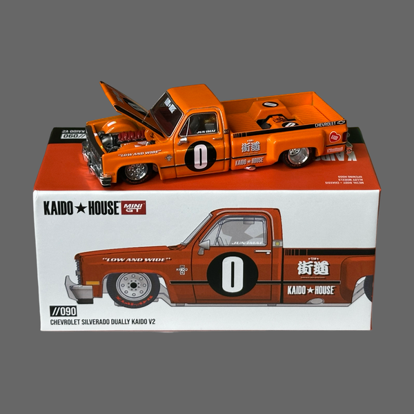 KH CHEVY SILVERADO DUALLY 090