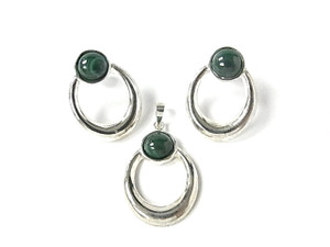 925 Sterling Silver 20x25mm A Grade Green Malachite Post Earring [e1178]