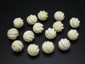 12mm Buffalo Bone Carved Round Beads 10pcs. [z1980]