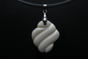 25x30mm Buffalo Bone Designer Bead Pendant [z5724]