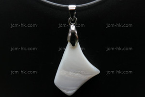 20x30mm Mother of Pearl Designer Bead Pendant [z7282]
