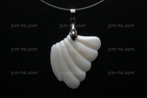 28x35mm Mother of Pearl Designer Bead Pendant [z7302]