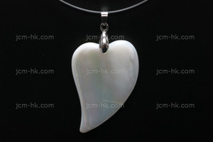 30x46mm Mother of Pearl Designer Bead Pendant [z7322]