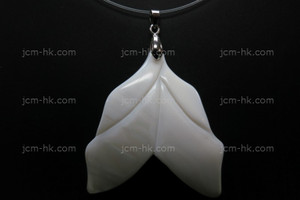 48x50mm Mother of Pearl Designer Bead Pendant [z7323]