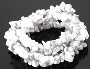8-12mm White Howlite Chips c3b9 36" [v1816]