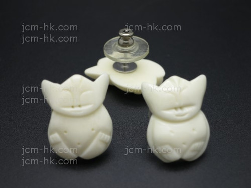 14X20mm Buffalo Bone Eskimo Surgical Post Earring [z1592]