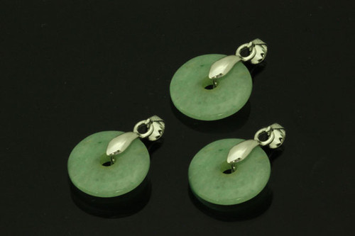 15mm Green Aventurine Donut Pendant 1pc. [y900bp]