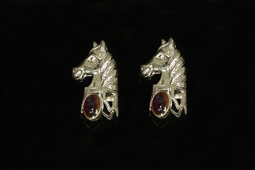 925 Sterling Silver 24mm Horse Pendant With Garnet Cabochon [y728d]