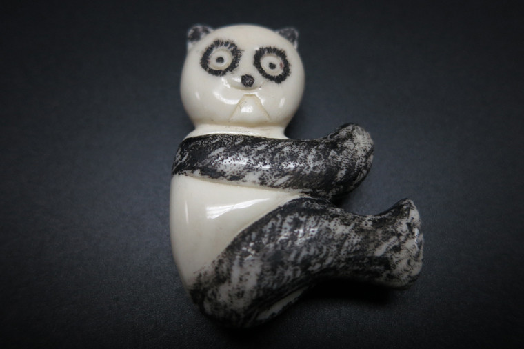 30x42mm Buffalo Bone Panda Brooch [z5315]