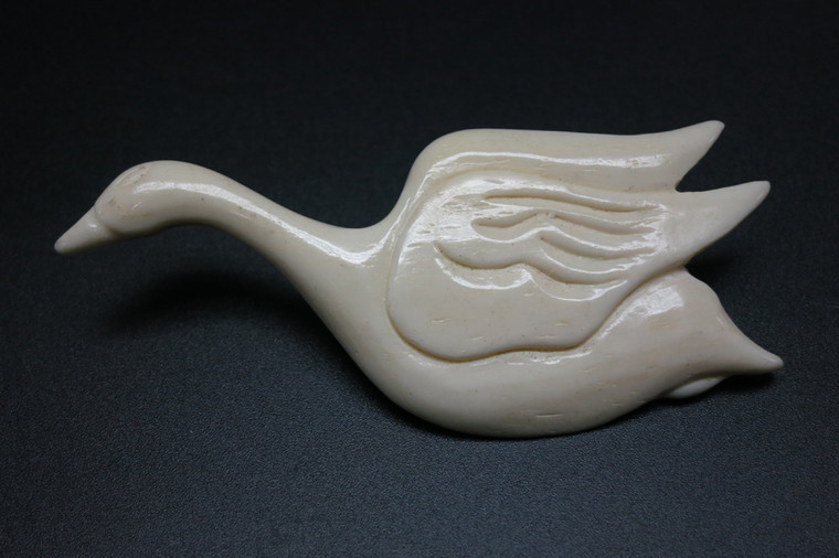 32x72mm Buffalo Bone Swan Brooch [z5333]