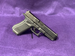 Glock G22 MOS .40 S&W with Original Case