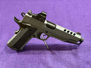Tisas 1911 Nightstalker with Holosun Optic